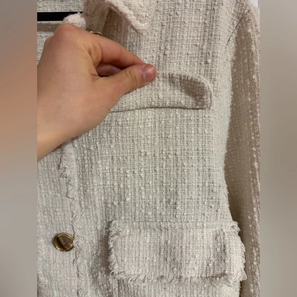 Zara Tweed Textured Gold Buttons Pockets Spring Cream Blazer Jacket Size Large - Picture 6 of 11